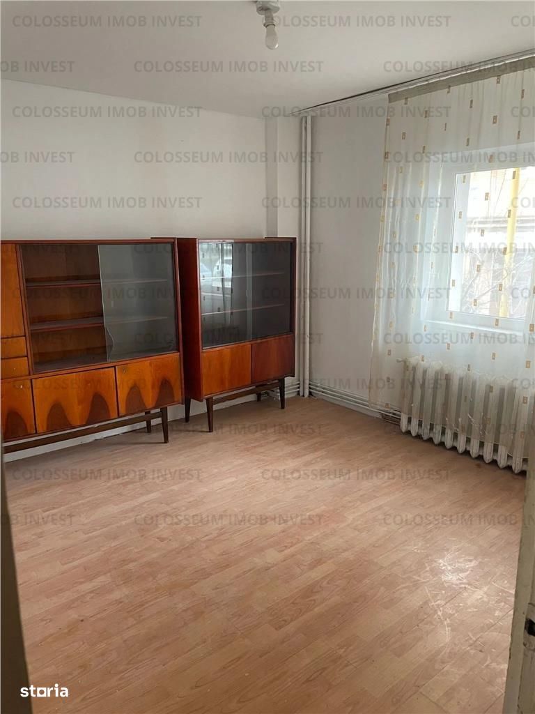 Apartament 4 camere, 2 bai - zona Calea Bucuresti