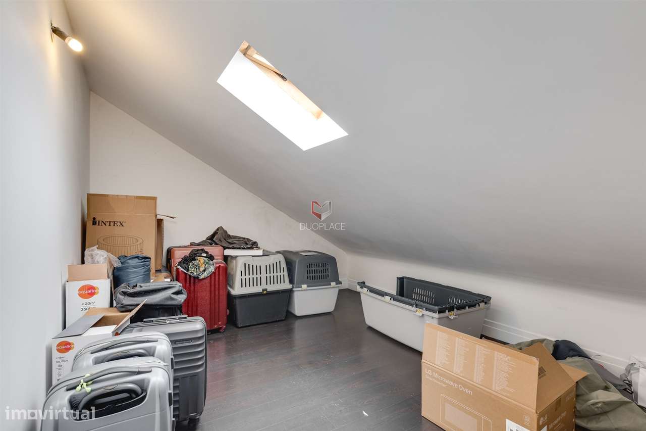 Moradia Premium T4 com Sótão, Ginásio, Garagem e Excelentes Áreas | Mo-48