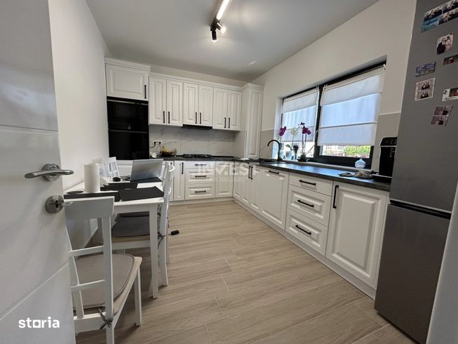 Casa 4 camere, de vanzare, beci, 476mp teren. zona Valea Adanca, 1km C-6
