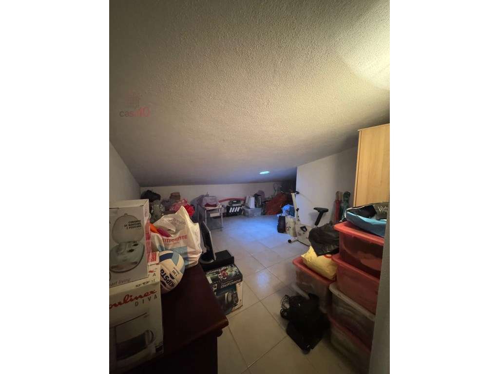 Excelente apartamento T2 para venda em Mem Martins-19