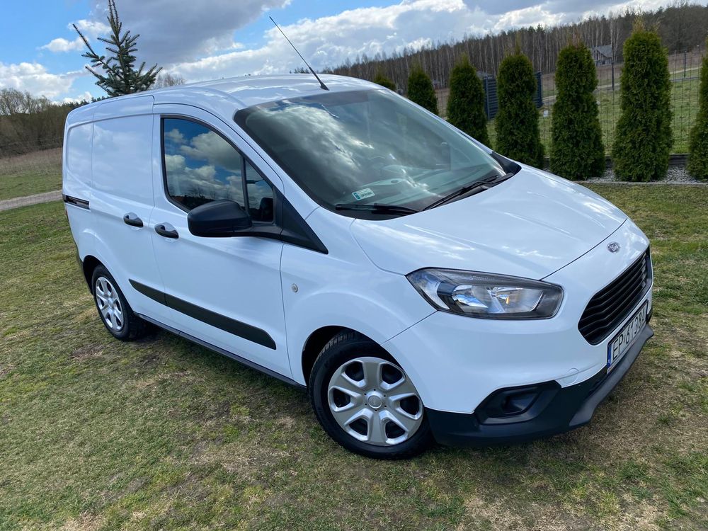Ford Transit Courier 2021