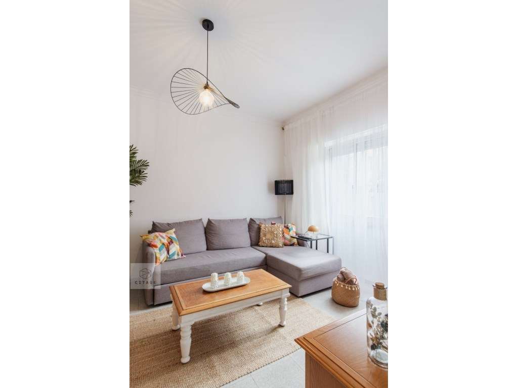 Apartamento T2 em São Domingos de Benfica-4