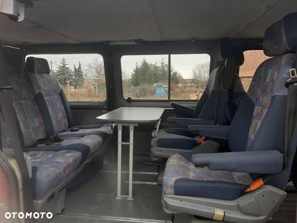 Ford Transit - 11