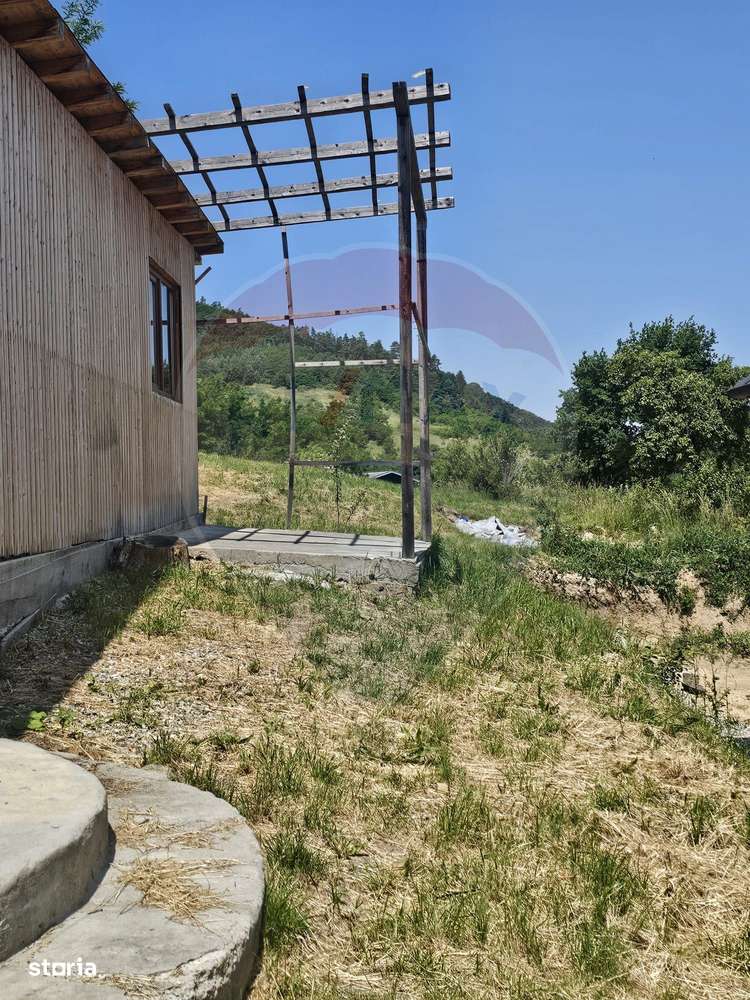 Teren  intravilan  de vanzare Oras  Saliste  Strada Livezii Jud Sibiu - Imagine principală: 4/20