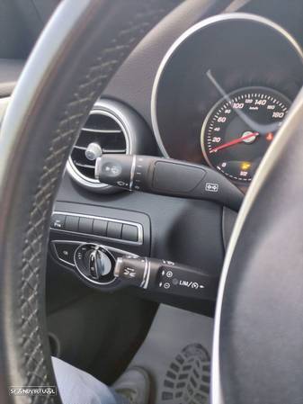 Mercedes-Benz C 250 D AMG Line Aut. - 34