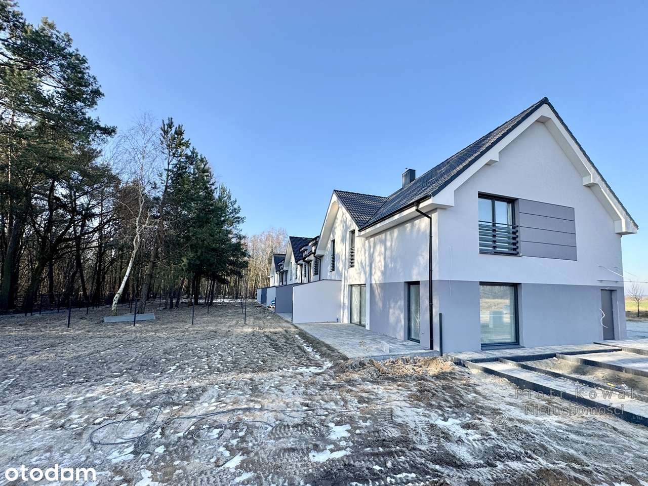 3 pok.- 61,5 m2 - bezczynszowe - przy lesie - 2 m-ca parkingowe-2