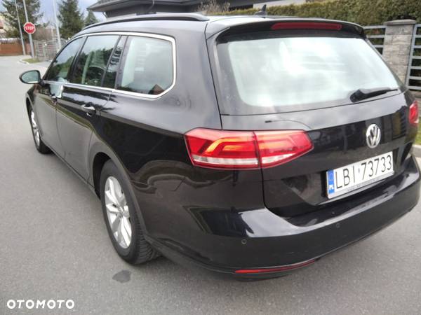 Volkswagen Passat 2.0 TDI BMT Comfortline - 31