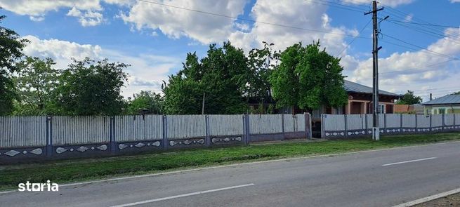 Casa de vanzare, sat Berlesti, oras Ianca, jud. Braila