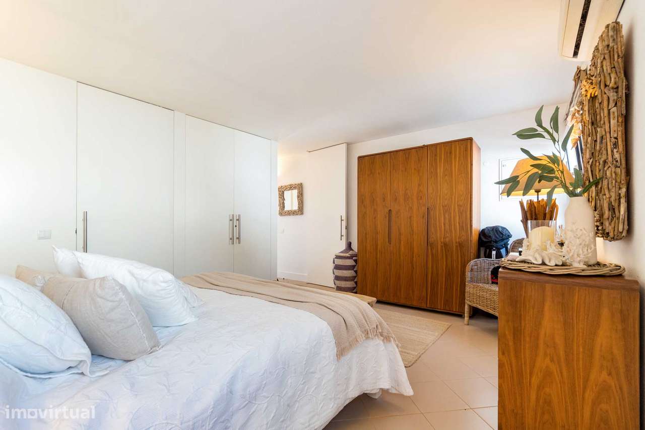 Casa elegante de 2 quartos com piscina, perto de Guia-27