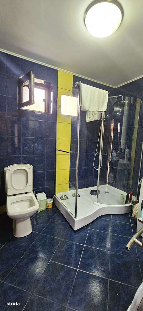 Vilă cu etaj situată în vecinătatea fostului Cartodrom - Imagine principală: 5/8