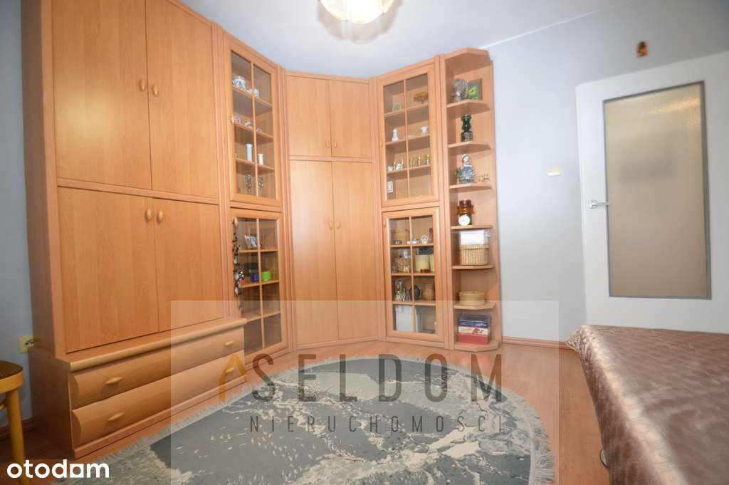 Trzy pokojowe mieszkanie na wynajem - Pełny obrazek: 4/11