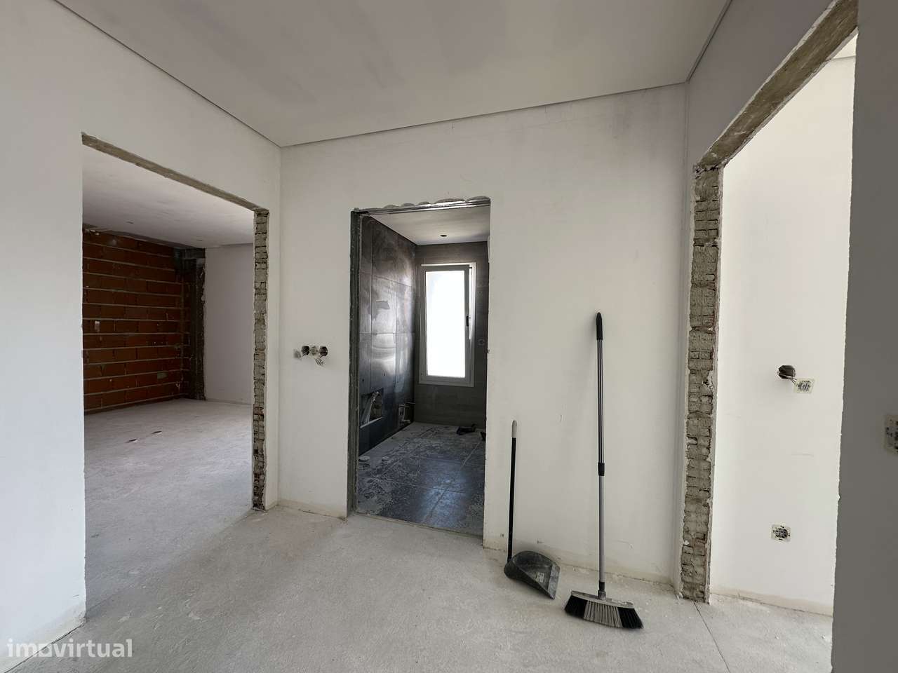 T3 Duplex, em construção, junto à rodoviária. Vende o construtor-8