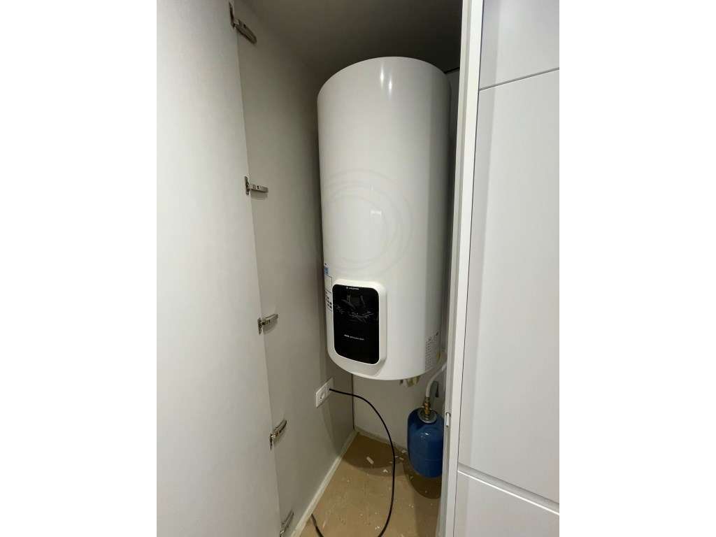 Apartamento T1 com Garagem em Vila Nova de Gaia-3