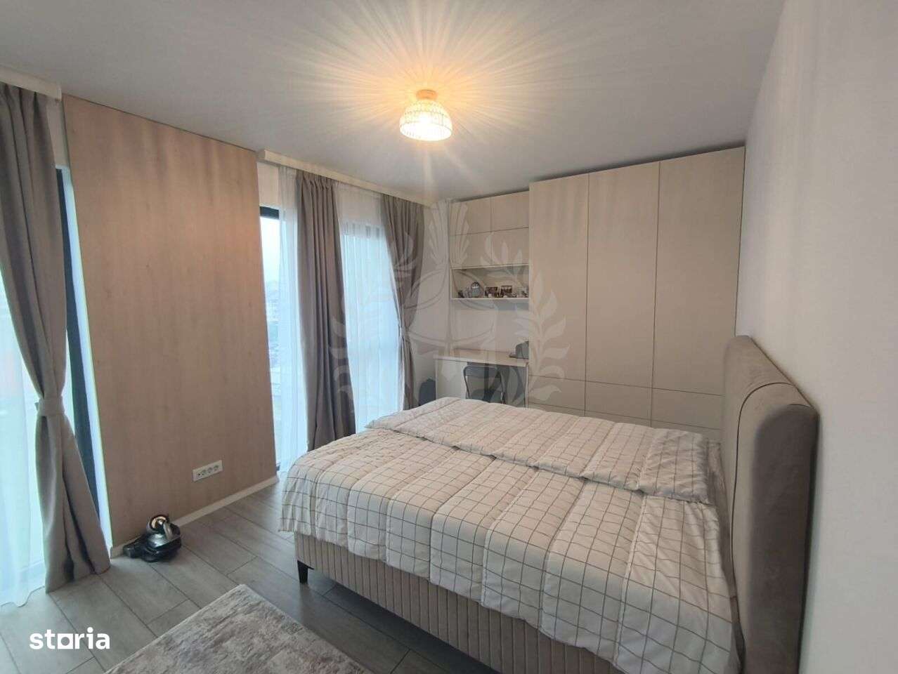 APARTAMENT 3 CAMERE// ZONA 9 MAI-10