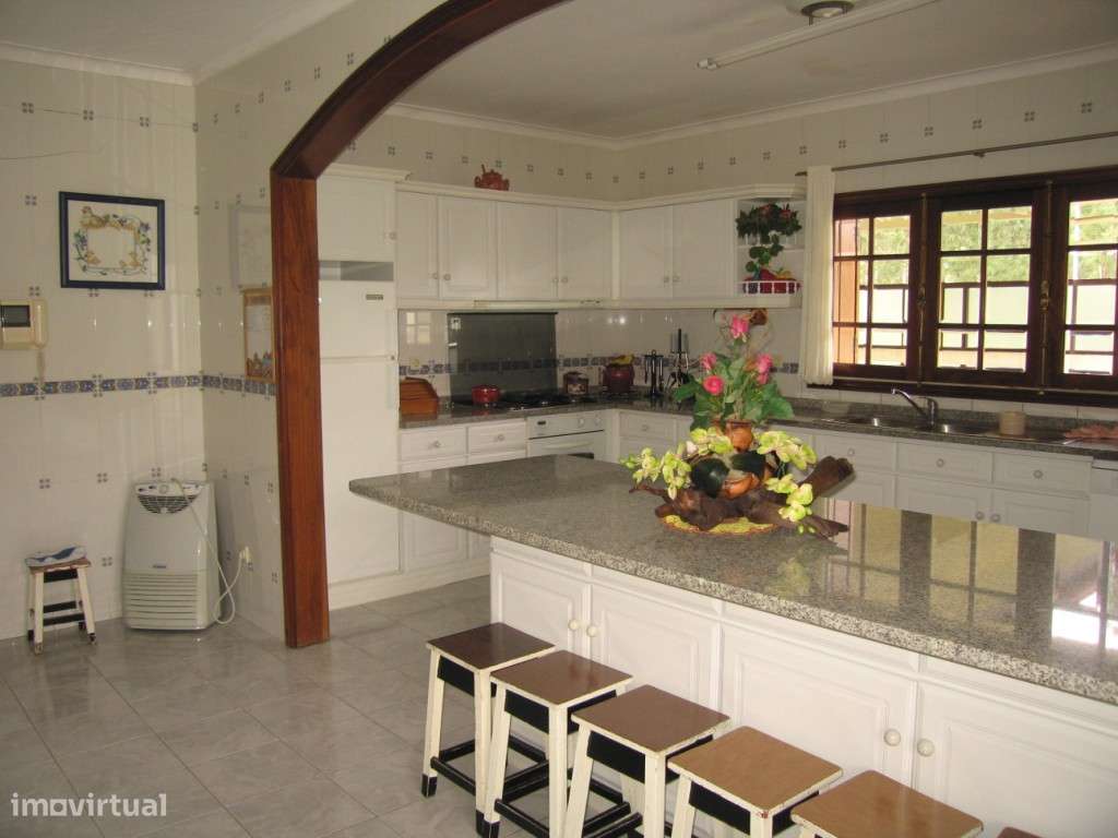 Moradia T6 Venda em Canelas,Vila Nova de Gaia - Grande imagem: 4/47