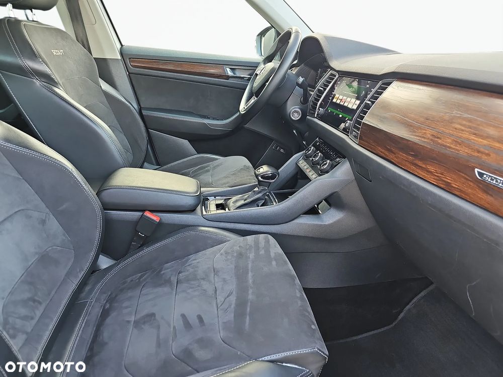 Skoda Kodiaq SCOUT 7.os / Bezwypadkowy / Pierwszy właściciel / Serwis ASO/ FV-23%