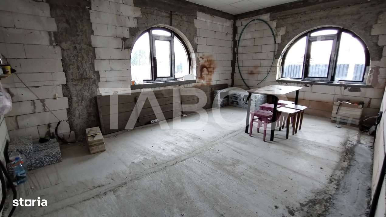 Casa de vanzare construita  in anul 2022 cu  5 camere in Sercaia - Imagine principală: 5/9