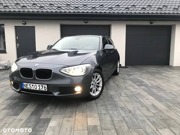 BMW Seria 1 118d Sport Line - 2