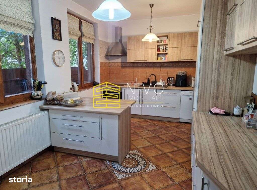 Casă - Tg. Mureș - Ultracentral - Zona Maternitatea Veche - Imagine principală: 5/16