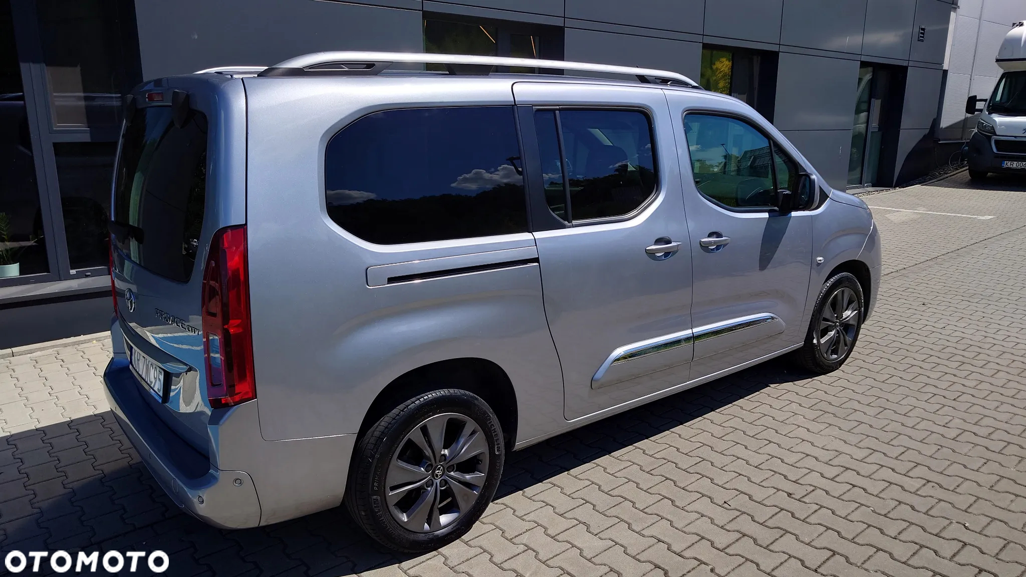 Toyota Proace City Verso Long 1.5 D-4D Family - 4