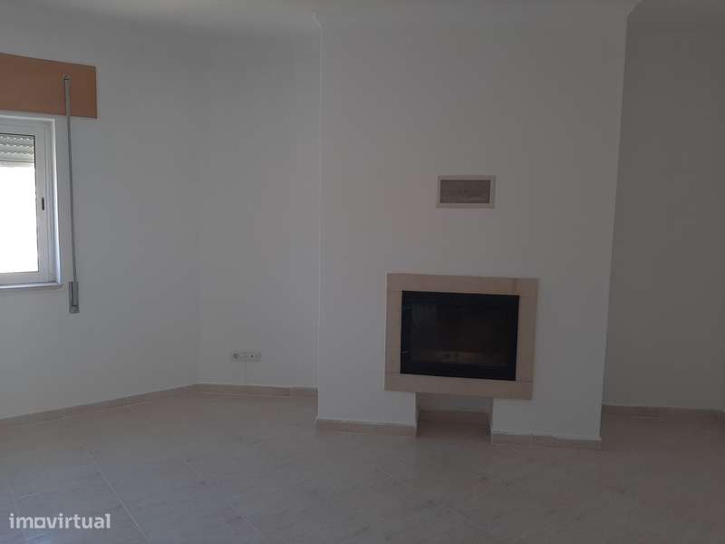 Apartamento em Azambuja, Azambuja - Grande imagem: 5/13