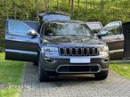 Jeep Grand Cherokee - 12