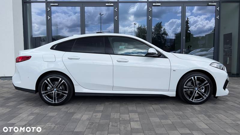 BMW Seria 2 218d M Sport - 4