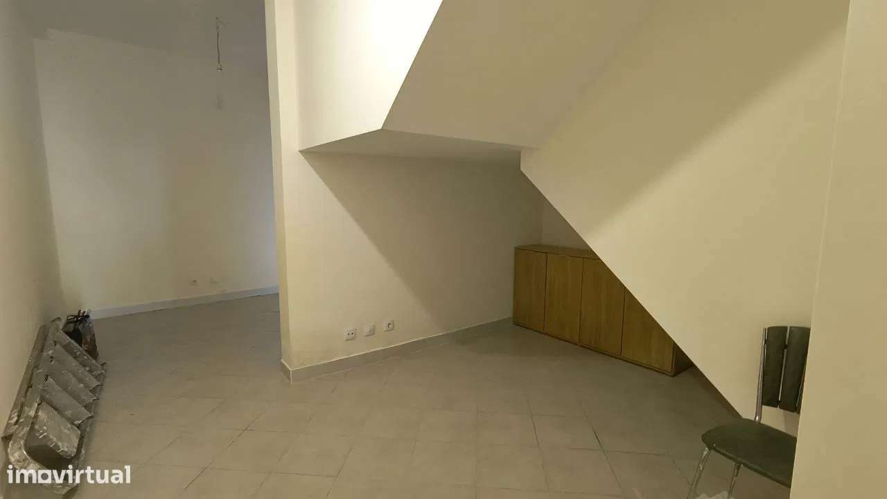 Apartamento T1 – Baixa de Coimbra - Grande imagem: 3/8