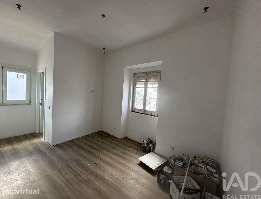 Apartamento T2 em Santarém (Marvila), Santa Iria Da Ribeira De Santaré - Grande imagem: 3/13
