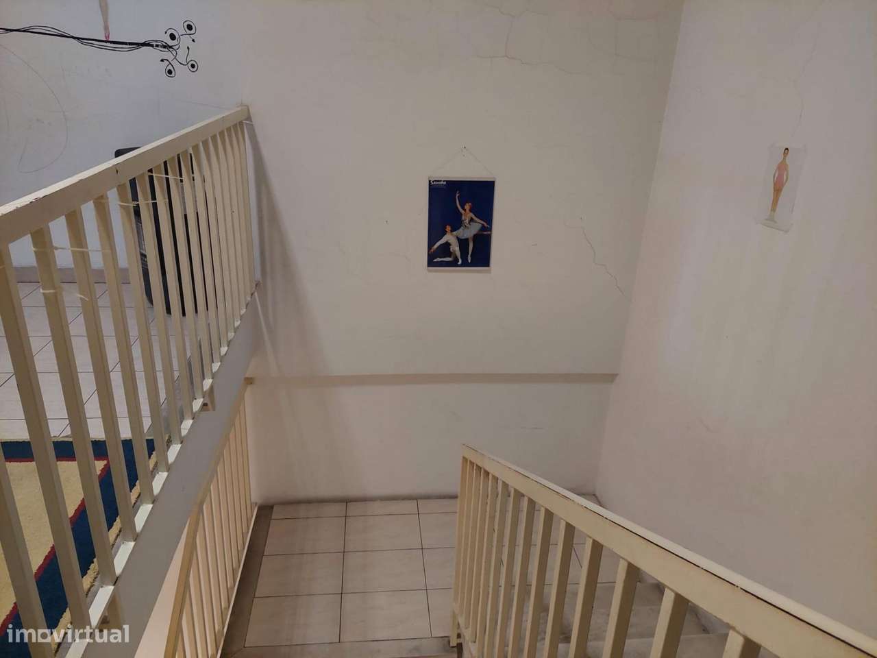 Espaço Comercial com 2 pisos para venda em Lordelo , Paredes-12