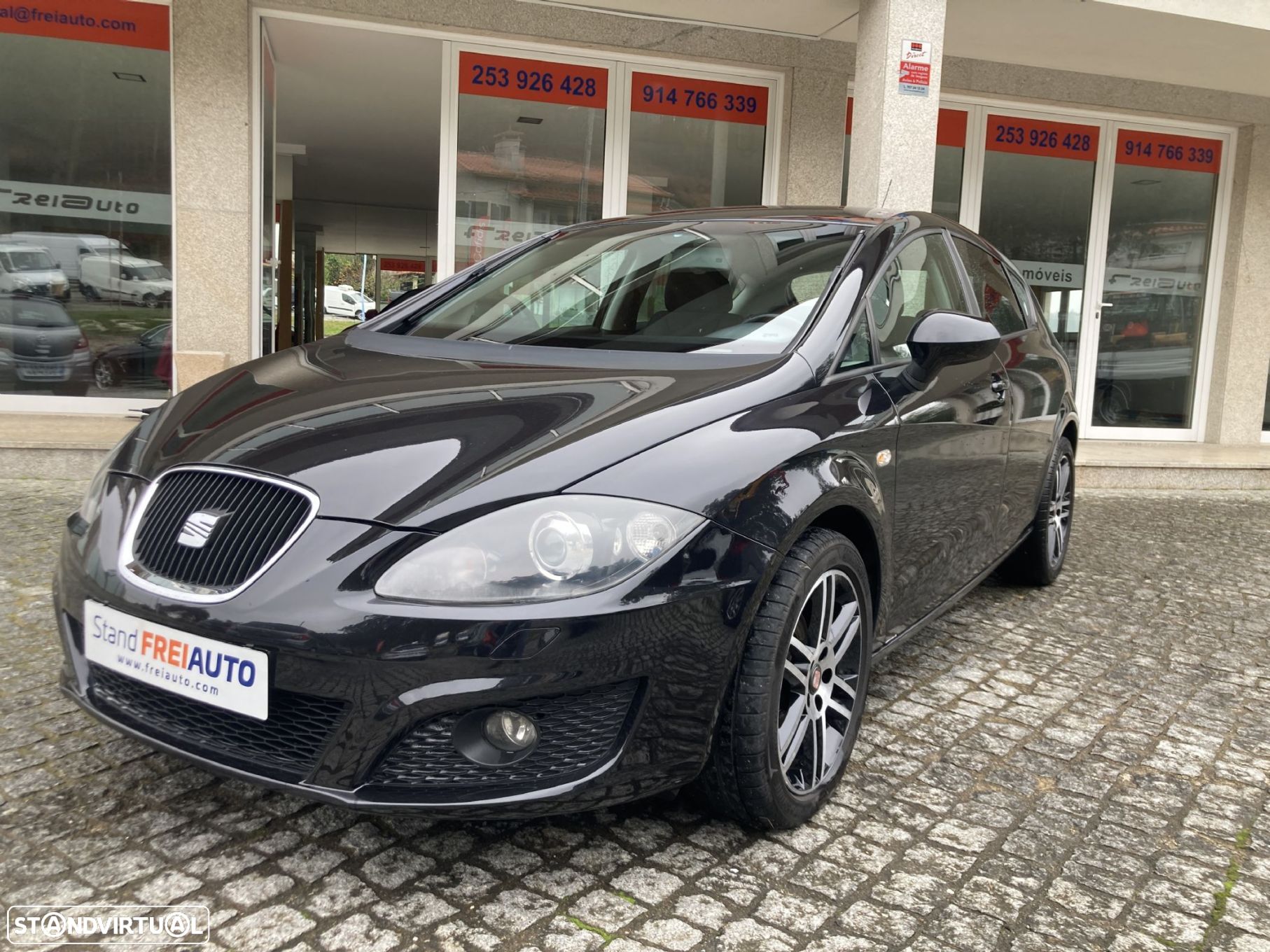 SEAT Leon 1.6 TDI Style DSG - 1