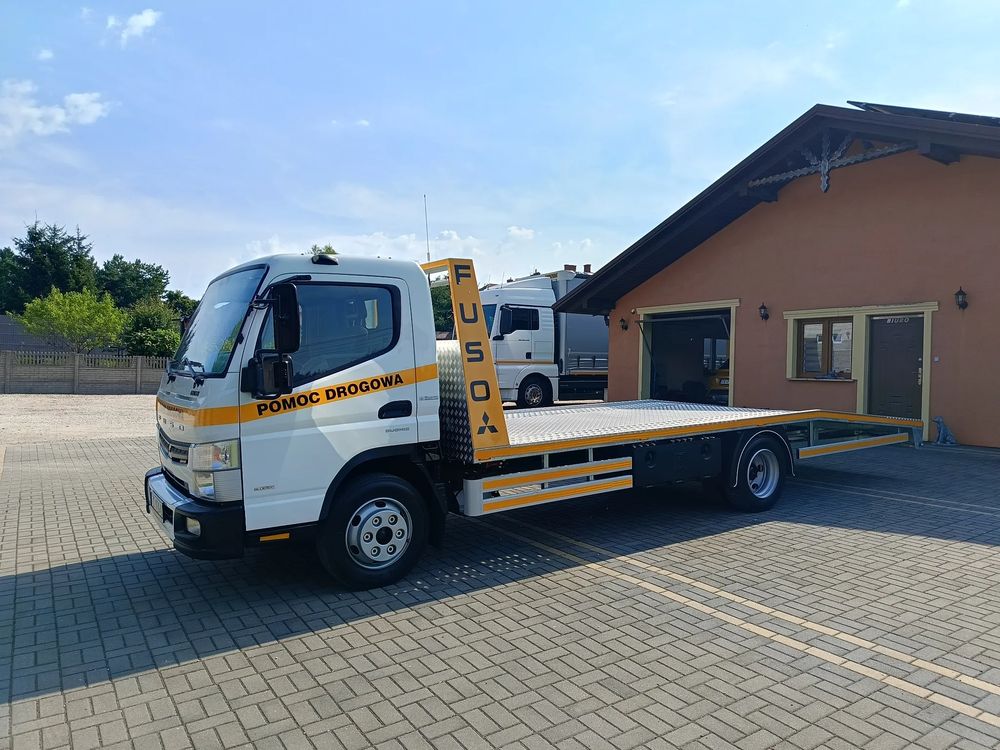 Mitsubishi Fuso Canter 2015