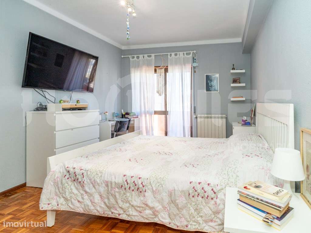 T3 + Sótão | Abadias | Terraço | Boas Áreas | Luminosidade-14