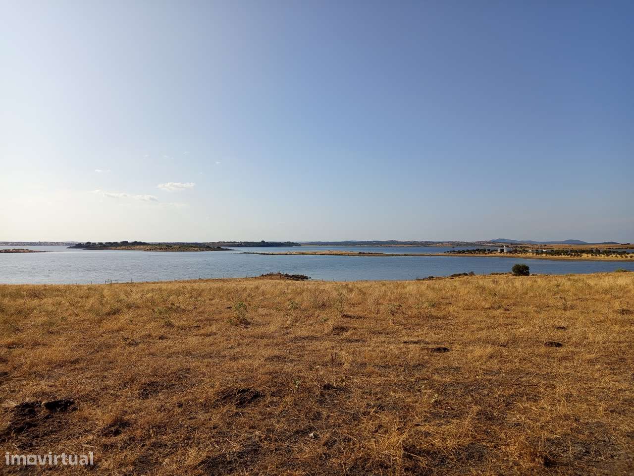 Monte na Margem de Alqueva - Grande imagem: 5/19
