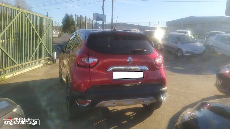 Renault Captur 0.9 TCE Exclusive - 4