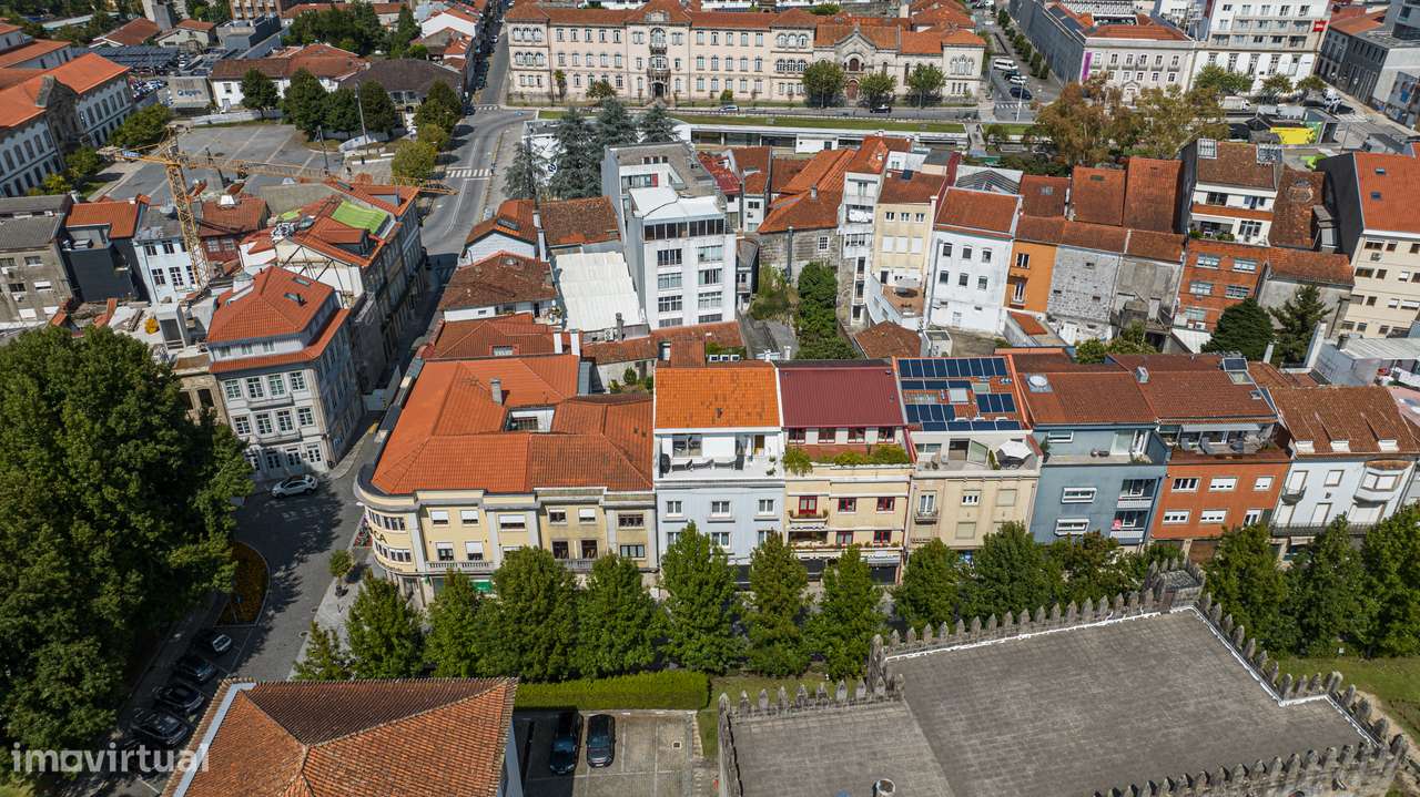 Penthouse T3 Triplex à venda em Braga-32