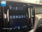 Volvo XC 60 B4 D AWD R-Design - 17