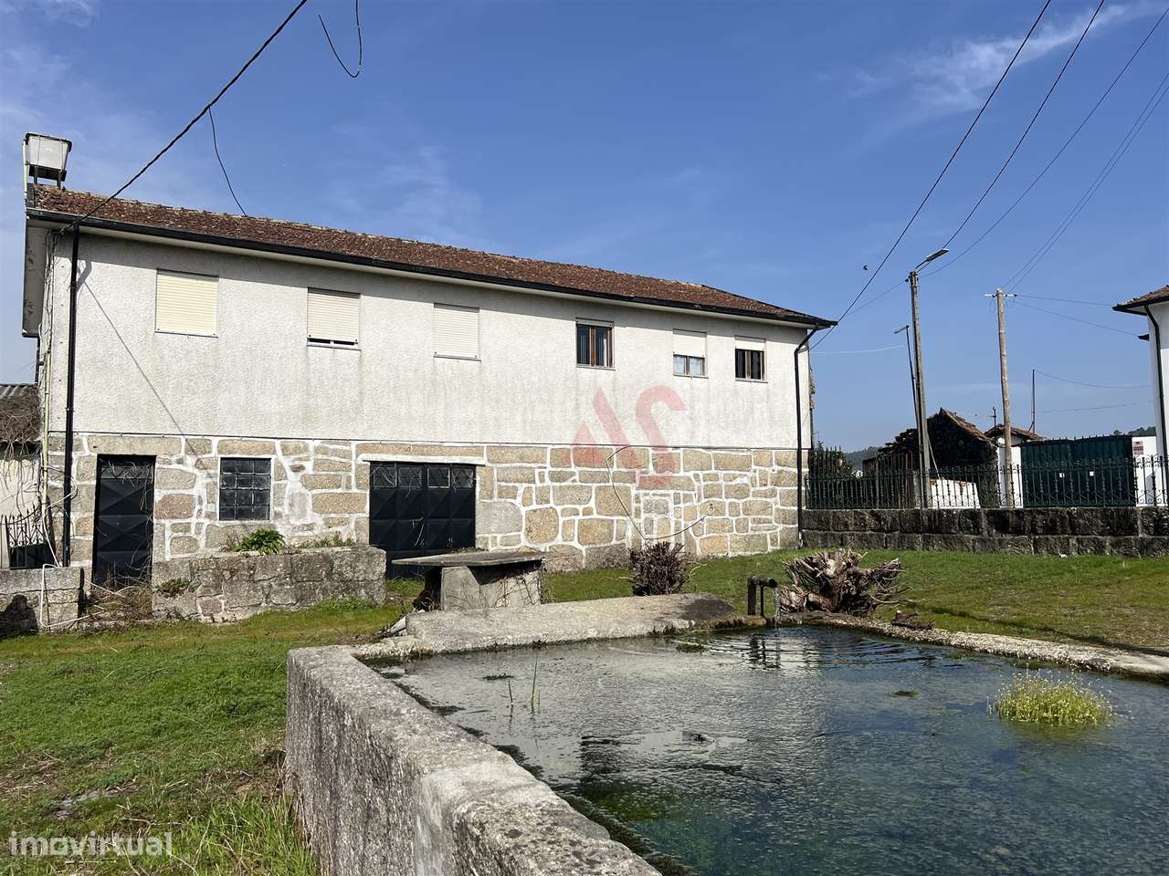 Conjunto de Propriedades com Elevado Potencial | Terreno Total de 4.08-10