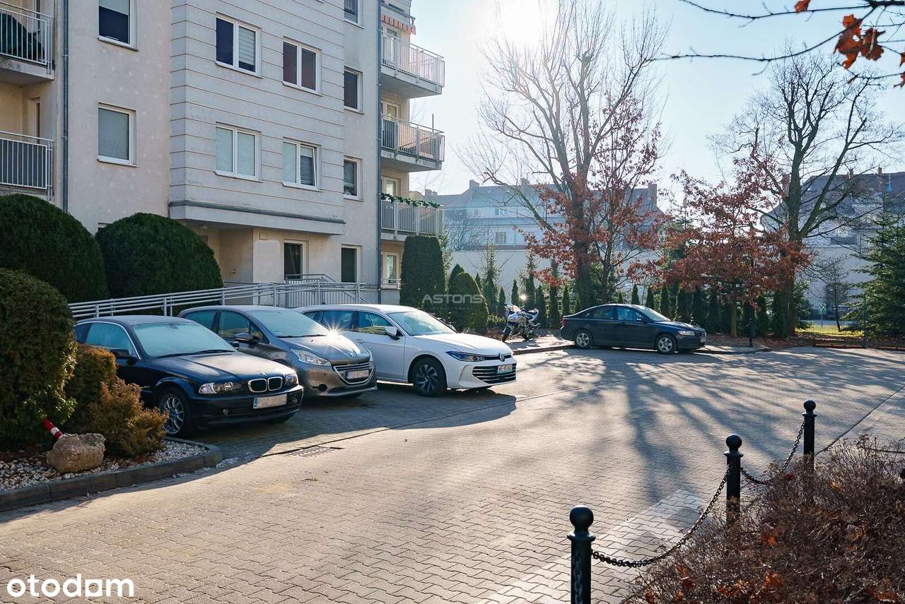 ŚWIETNIE ZLOKALIZOWANE MIESZKANIE NA WILDZIE!-13