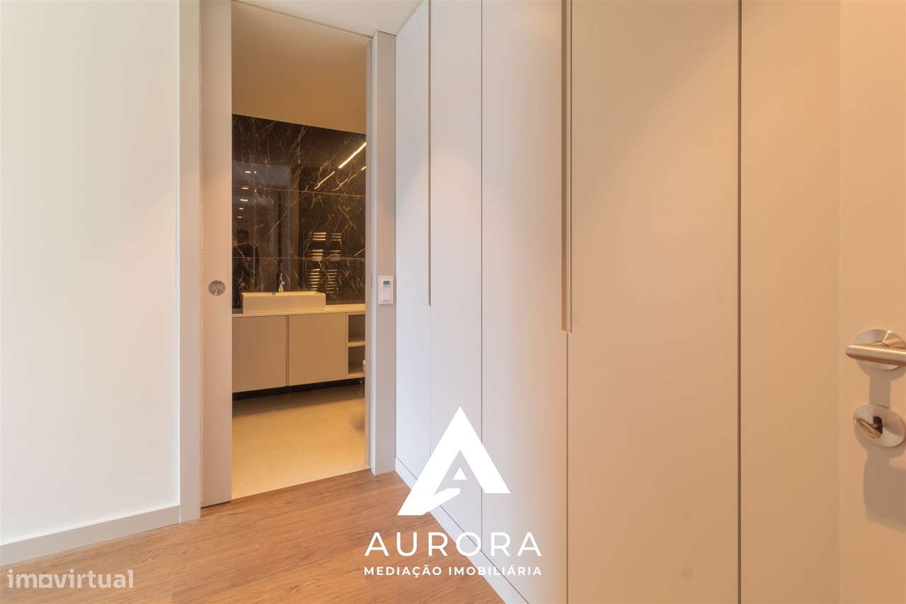 Apartamento T2 nascente/sul a 100 metros da praia de Espinho-11