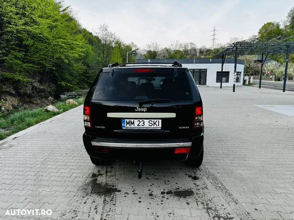 Jeep Grand Cherokee - 8