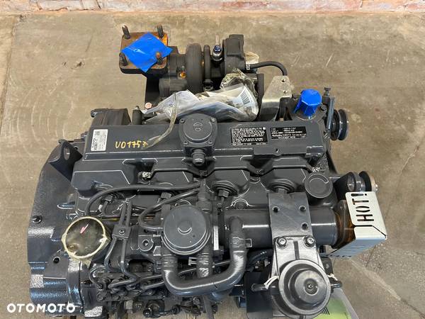 FV23% Silnik Kubota V3307 V3307-T Nowy Kompletny - 10