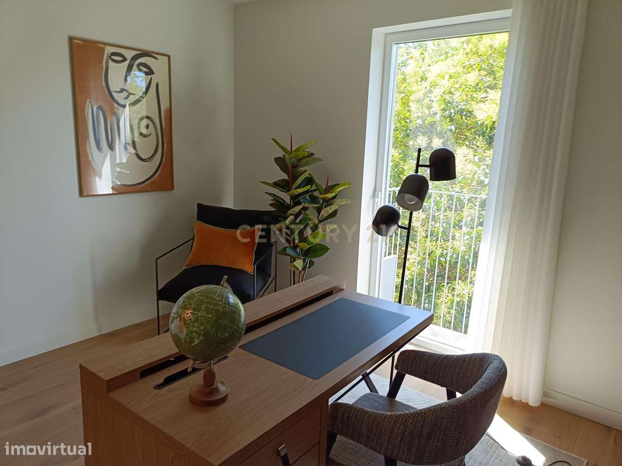 Excelente Apartamento T2 bastante Central no Areeiro com Jardim Privat-27