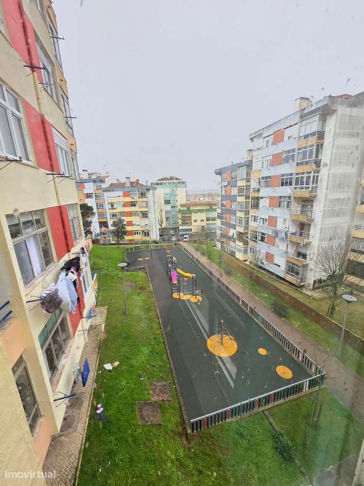 Sintra - Rio de Mouro, Apartamento T2 renovado-34