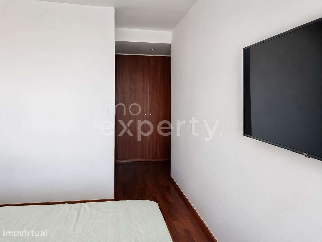Apartamento T3 com garagem na Maia, Porto-10