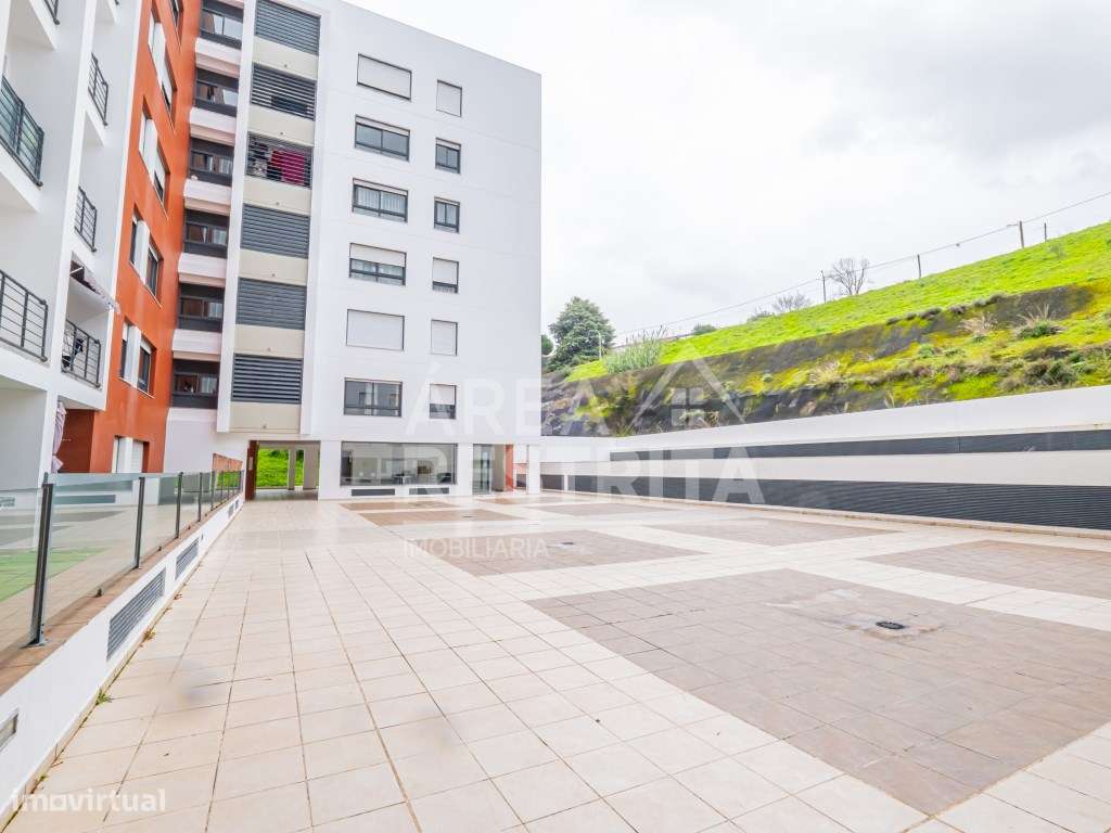 Loures- Apartamento T2 com parqueamento - Grande imagem: 5/60