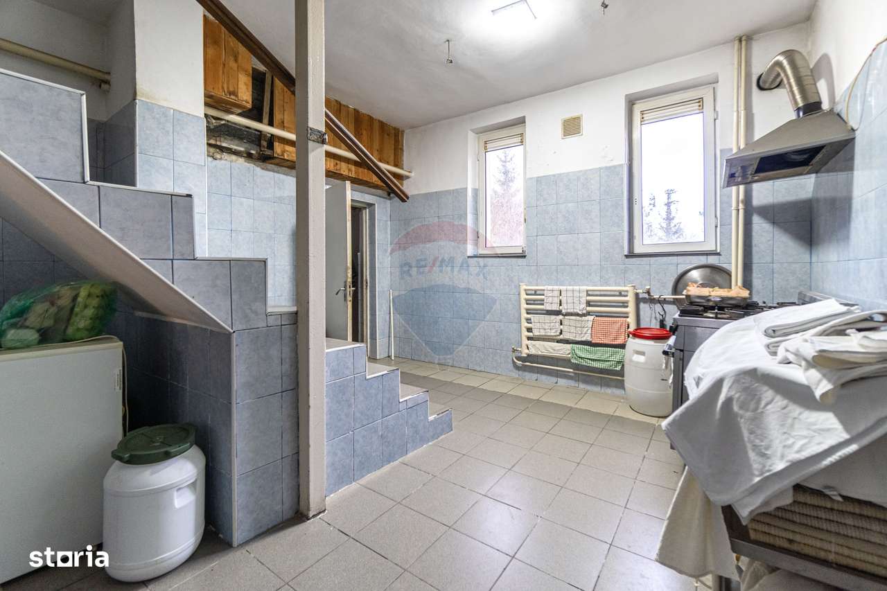 Hotel de vanzare Timisul de jos, Brasov, DN1-18