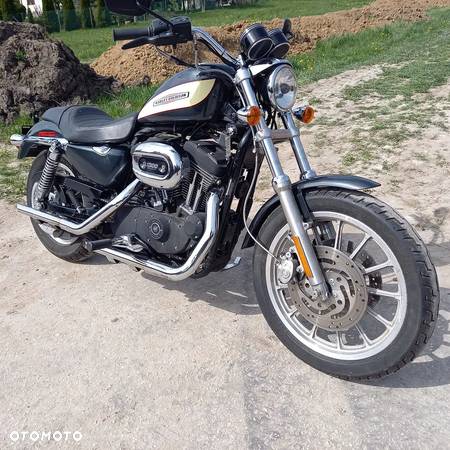 Harley-Davidson Sportster Roadster 1200R - 11