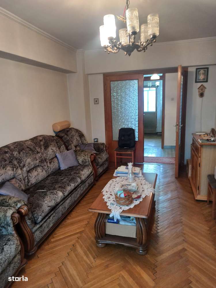 4 camere PITEȘTI , Decomandat , Amplasament DEOSEBIT, negociabil !-2