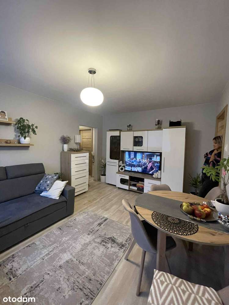 M4 Dąbrowa balkon drugie piętro polecam-1